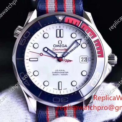 Omega James Bond Commander 007 Nato Band Replica Seamaster Diver 300m Watch